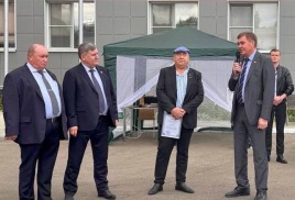 Сенатор Александр Савин принял участие в памятном мероприятии, посвящённом Дню Победы над милитаристской Японией и 80-летию окончания Второй мировой войны.