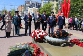 Частички Вечного огня с площади Победы Калуги доставят во все районы области